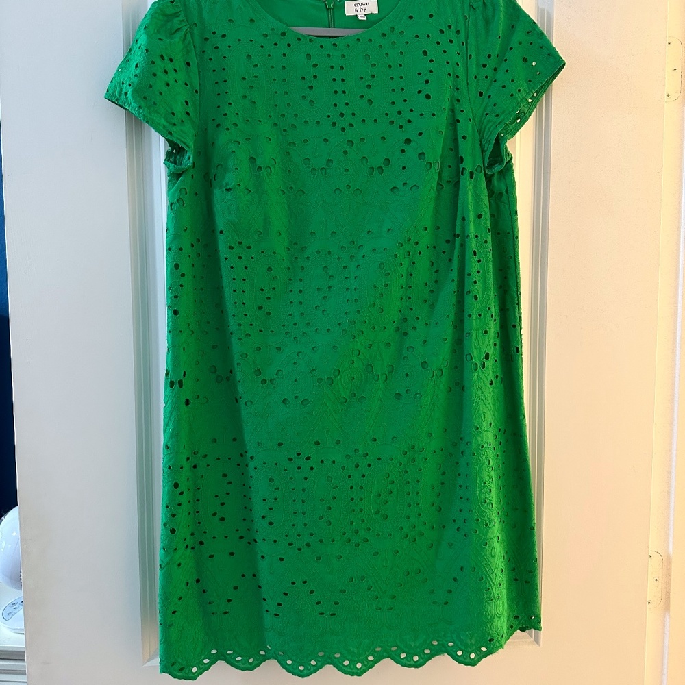 Crown and Ivy Scalloped Dress